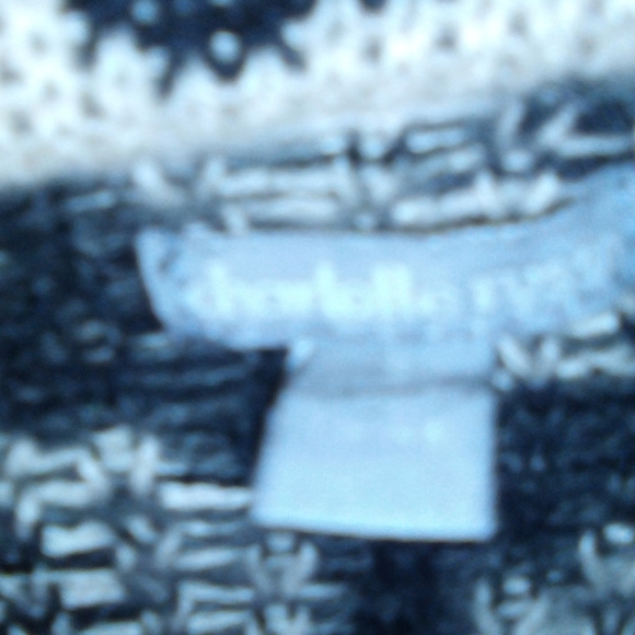 Sweater - Picture 3 of 4